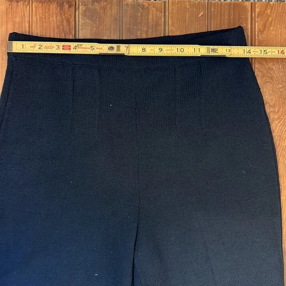 Women’s vintage St John Santana knit black pants size small